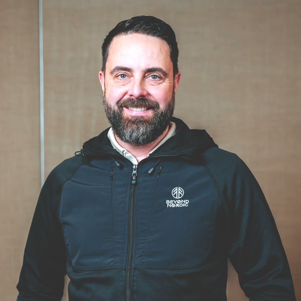 NEM-Vorstands-Mitglied-Kosmetik-Felix-Neumann